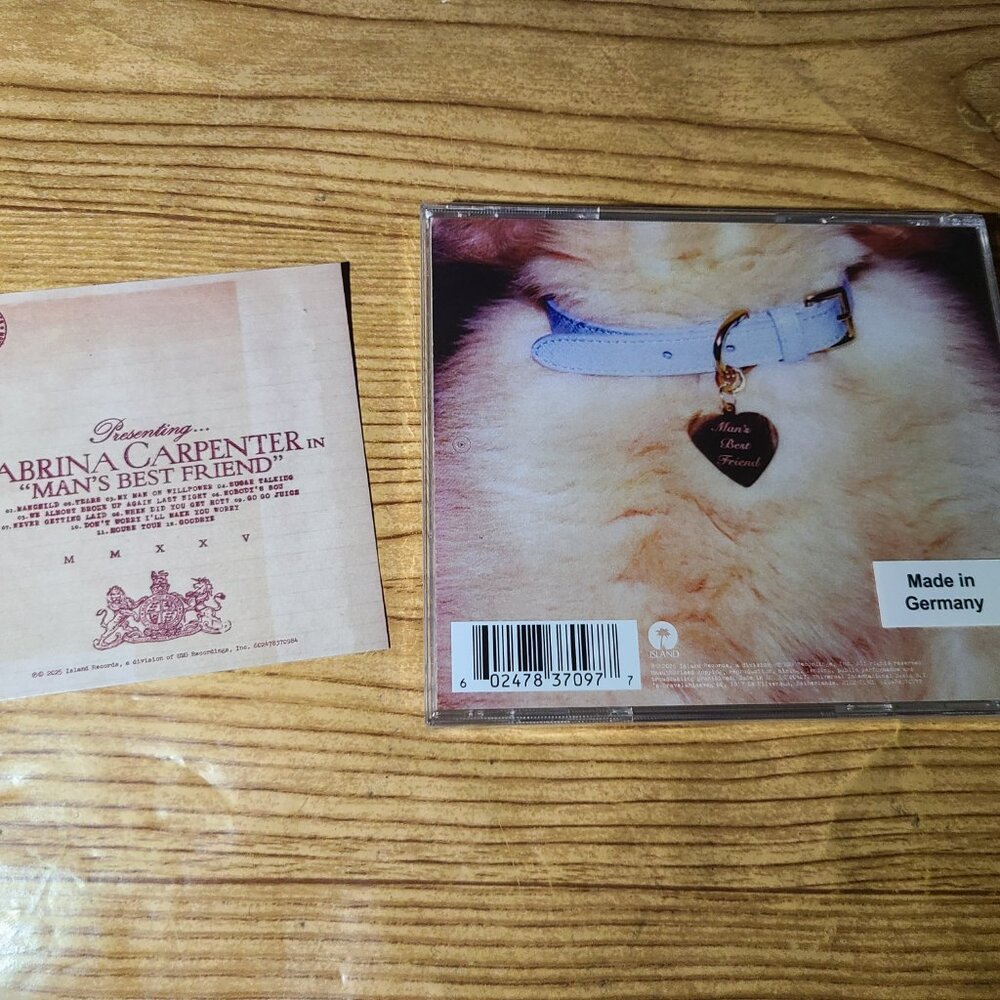 Sabrina Carpenter "Man's Best Friend CD with signed insert (NEW) - Picture 3 of 3